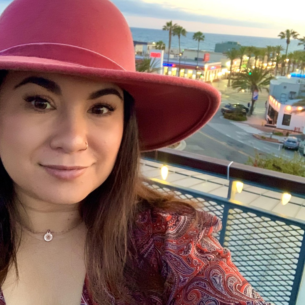 Meet your Posher, Hanni